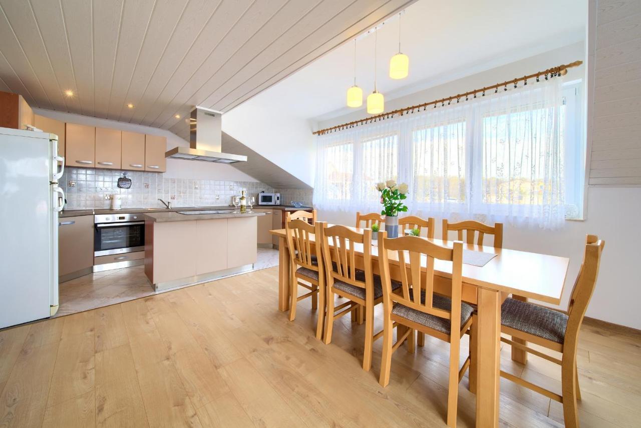Apartment Mladen Крк Экстерьер фото
