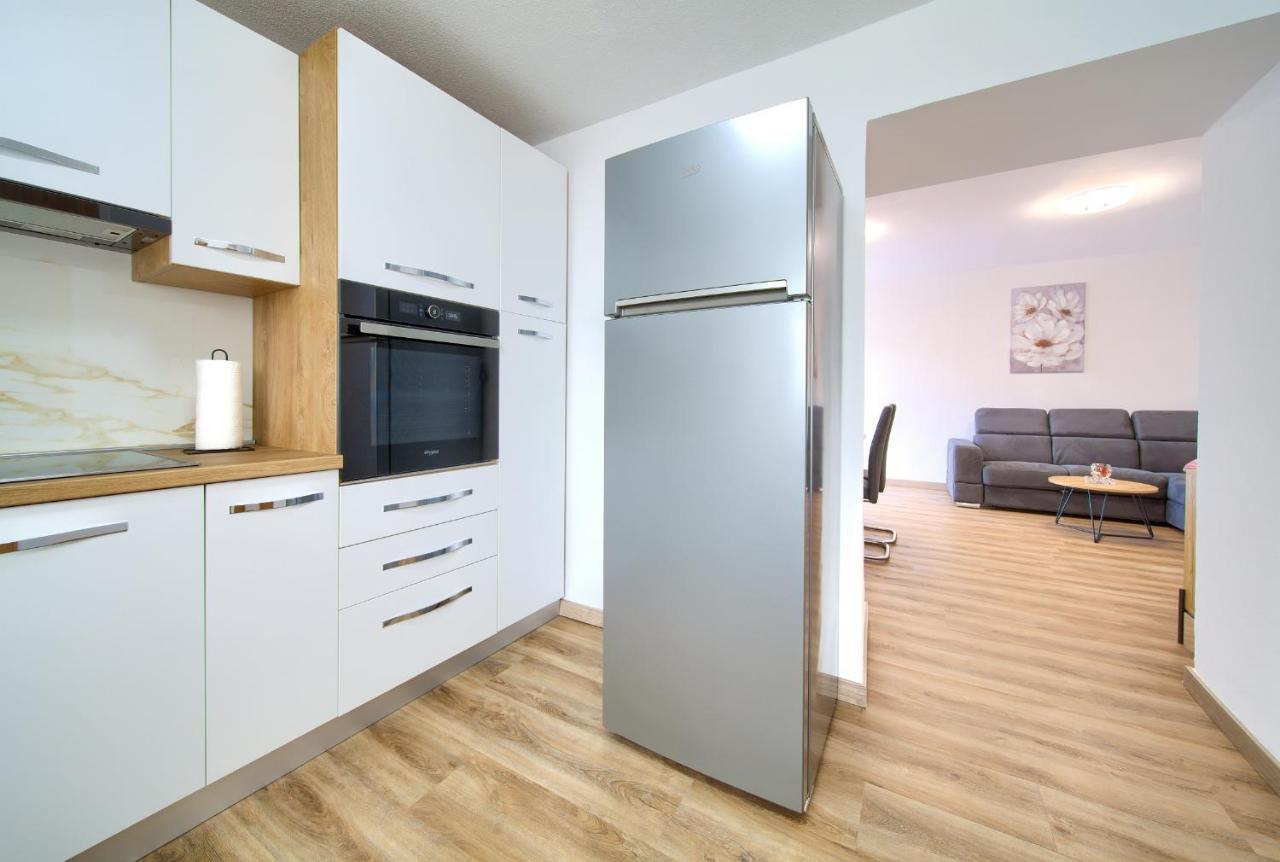 Apartment Mladen Крк Экстерьер фото