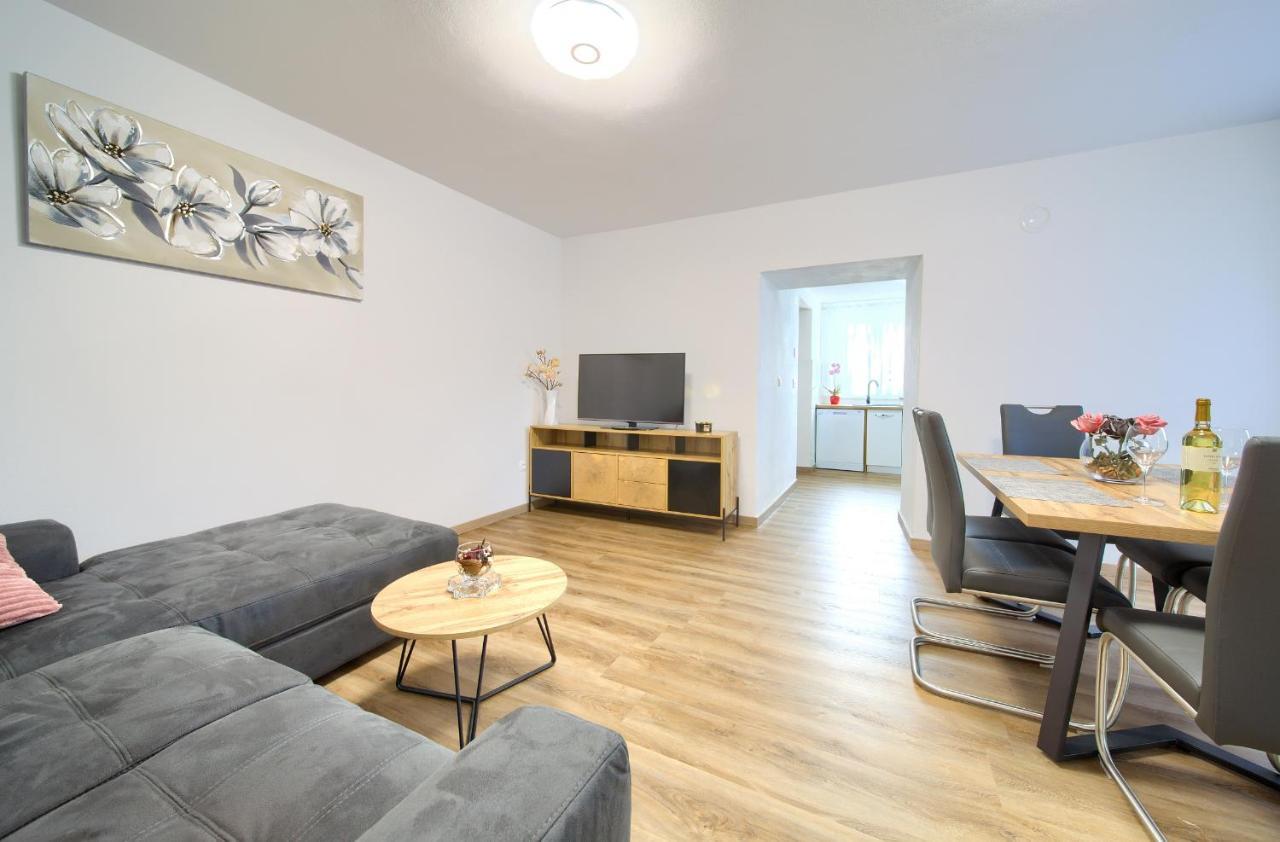 Apartment Mladen Крк Экстерьер фото